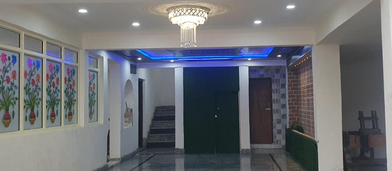 Hotel Resonance Exotic Srīnagar Kültér fotó