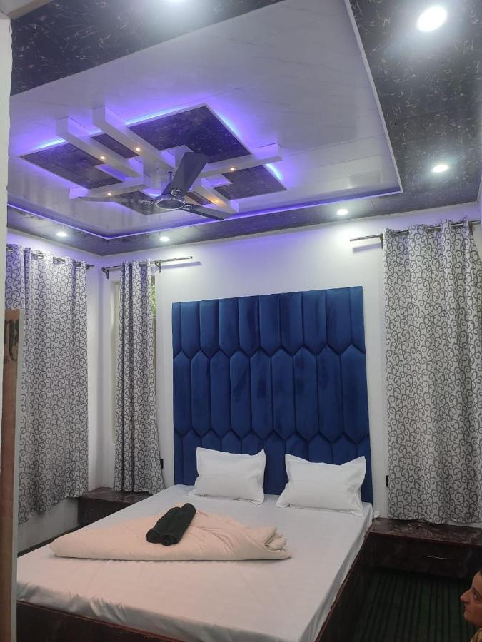 Hotel Resonance Exotic Srīnagar Kültér fotó