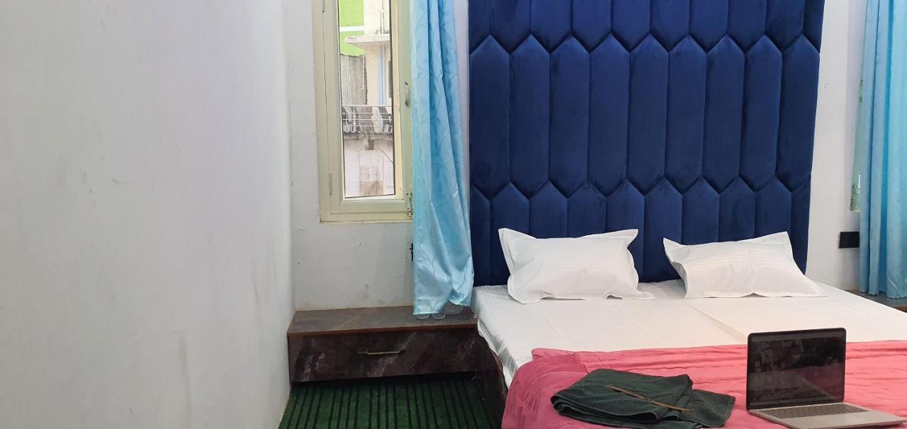 Hotel Resonance Exotic Srīnagar Kültér fotó