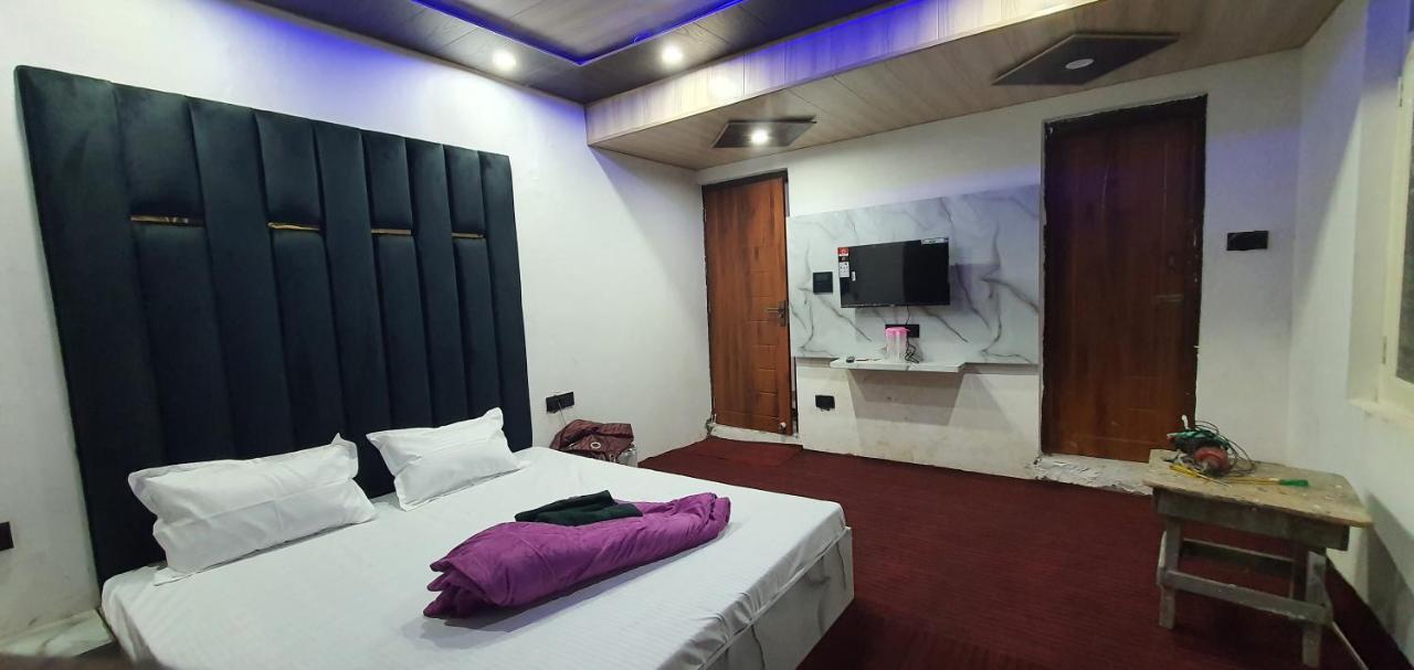 Hotel Resonance Exotic Srīnagar Kültér fotó