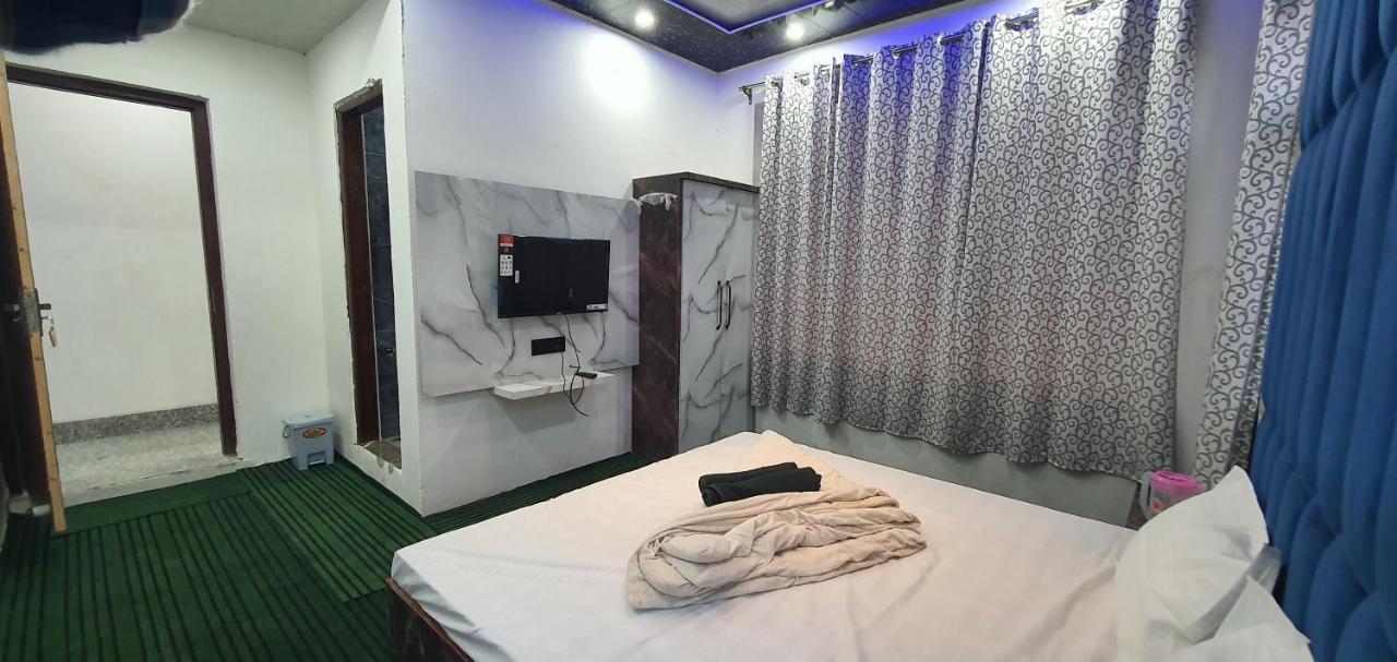 Hotel Resonance Exotic Srīnagar Kültér fotó